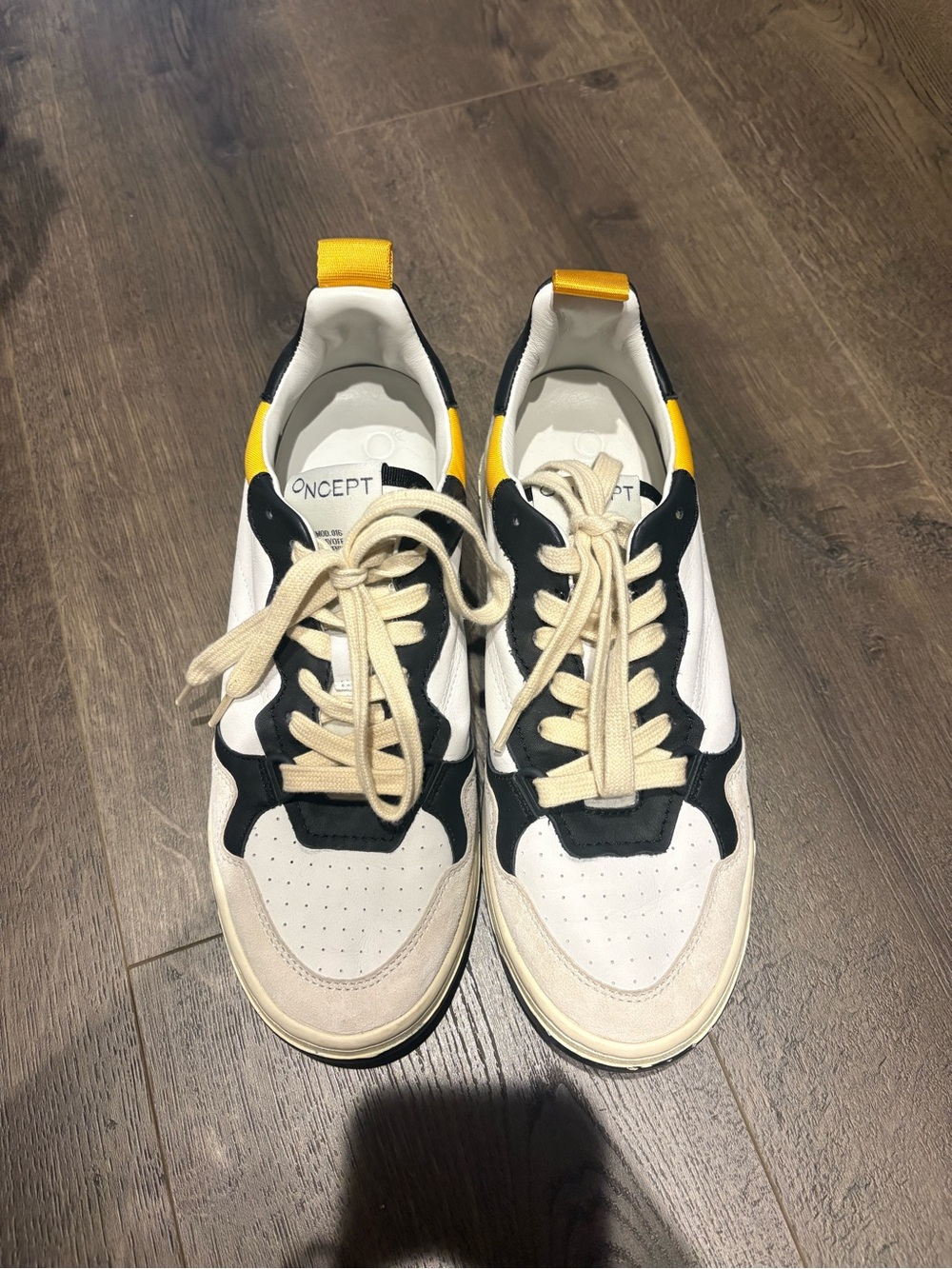 Oncept Phoenix Sneakers